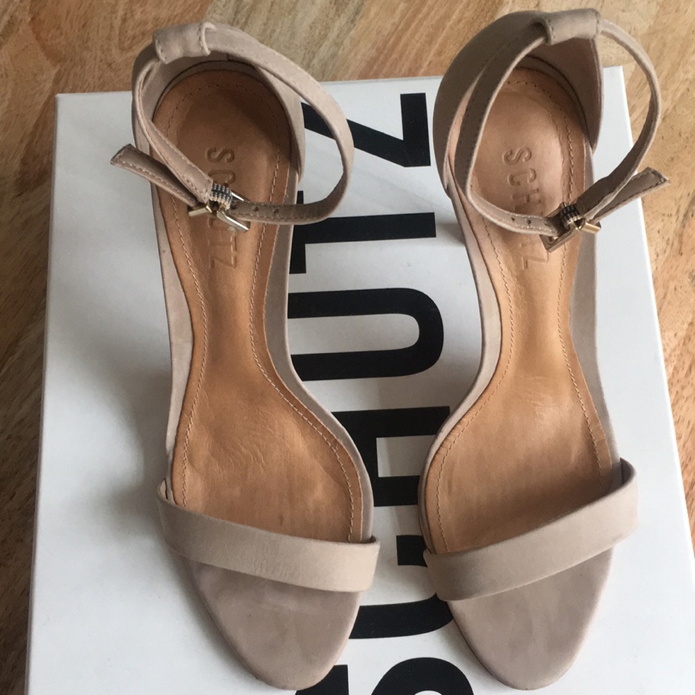 Schutz Heels Cadey Lee Sandal sz 6.5 LIKE NEW!